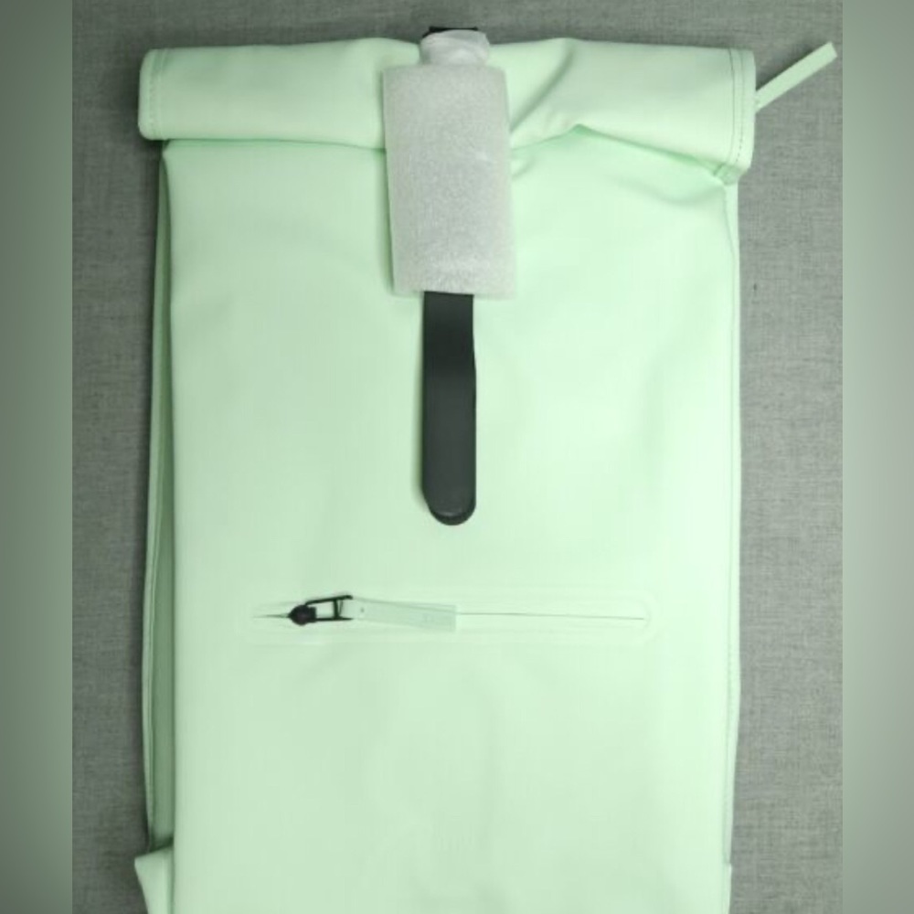 🌼 RAINS‎ ROLLTOP RUCKSACK  COLOR MINERAL . MSRP $125